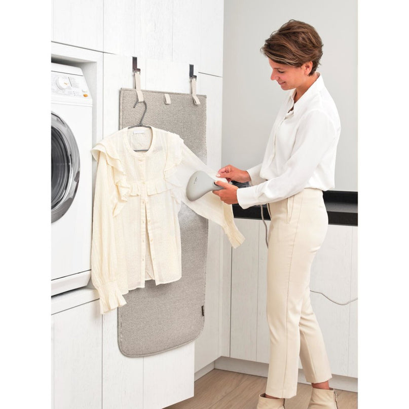 Brabantia Kledingstoomdeken met Deurhaken 50x100 cm Lichtgrijs